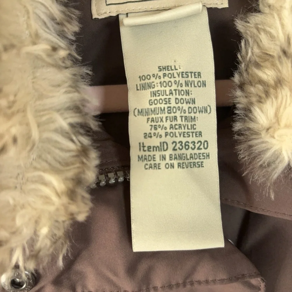 LL Bean Goose Down Puffer Vest Womens‎ Sz XS Brown Faux Fur Removable Collar